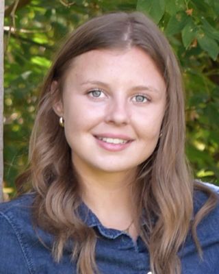 Photo of Avery Robb, Registered Psychotherapist (Qualifying), MA, RP (Q)