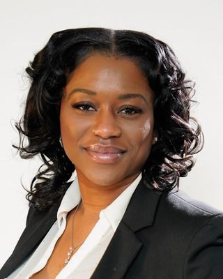 Photo of Shinique Wright, Marriage & Family Therapist, LMFT
