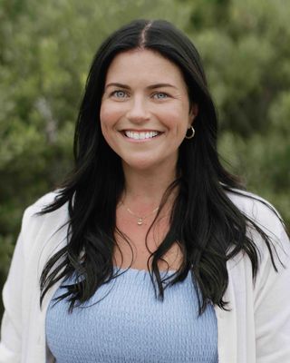 Photo of Emily Drago, Pre-Licensed Professional