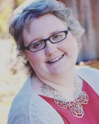 Photo of Tiffany Pallas, Clinical Social Work/Therapist