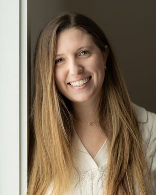 Photo of Saundra Kornbluth, Clinical Social Work/Therapist, LCSW, LICSW