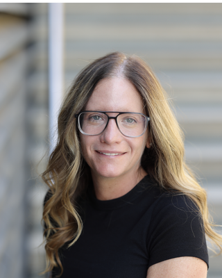 Photo of Iris Lifshitz, Clinical Social Work/Therapist, LCSW