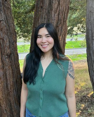 Photo of Christina Dinh, Marriage & Family Therapist, LMFT