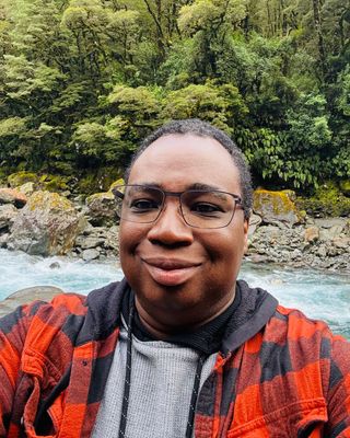 Photo of Symps Ndlovu, Licensed Mental Health Counselor, MA, LMHC, OM