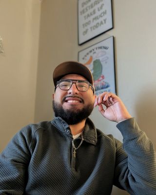 Photo of Larry Mendiola, Licensed Professional Counselor Associate, LPC-A