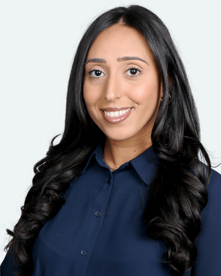 Photo of Harveen Dhatt, MA, RP(Q), Registered Psychotherapist (Qualifying)