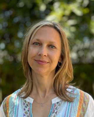 Photo of Holly C. Adams, Clinical Social Work/Therapist, MSW, LCSW, OSW-C