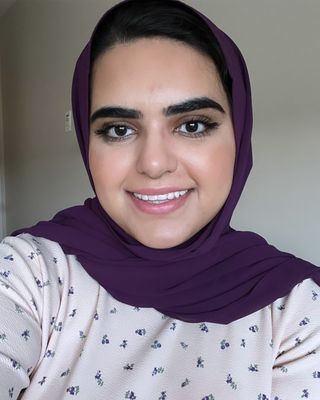 Photo of Sabaria Ahmed, Pre-Licensed Professional in Alberta