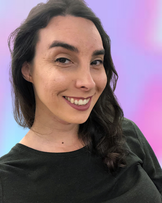 Photo of Lara Graves, Psychologist, PsychD, PsyBA General