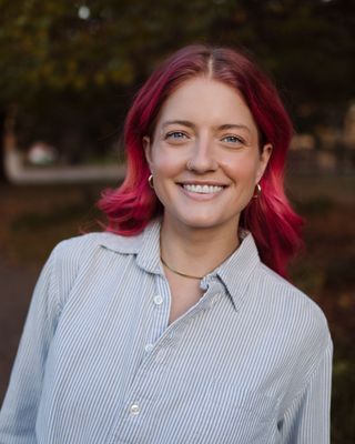 Photo of Hannah Solum, Clinical Social Work/Therapist, MSW, LICSW
