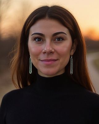 Photo of Emely Jones - Emely Jones, Mindful Mending LLC, Clinical Social Work/Therapist, LISW