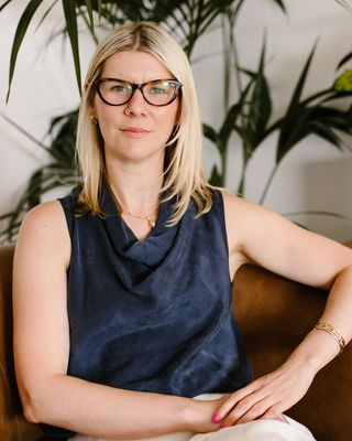 Photo of Charlie McDonald, Psychotherapist, MBACP