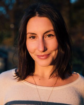 Photo of Rebecca Glass, Licensed Master Social Worker, LMSW, LSW