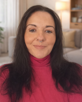 Photo of Claudia O'Keeffe, Psychotherapist, Pre-Accredited Member IACP