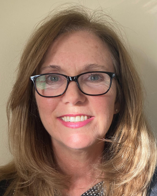 Photo of Donna Sue Zientek, Clinical Social Work/Therapist, MSW, LCSW, LICSW