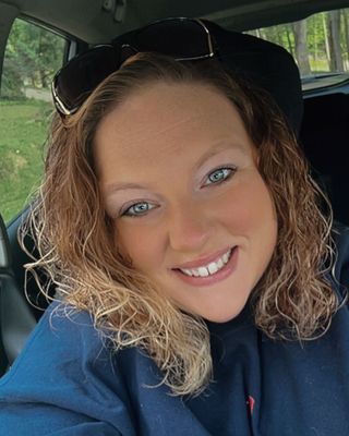 Photo of Lauren Mallon, Clinical Social Work/Therapist, LSW, MSW