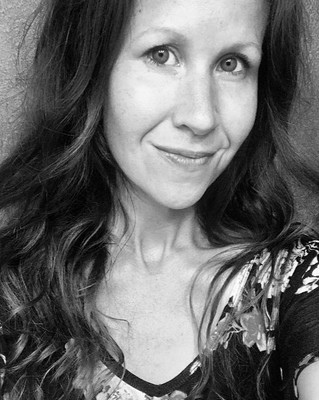 Photo of Robyn Flores, Counselor in Denver, CO