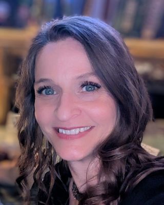 Photo of Amy Ettinger, Licensed Professional Counselor, MS, LPC, CCTP