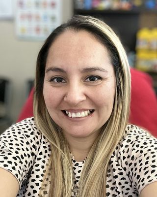 Photo of Yahaira Andrade, Counselor in Los Angeles, CA