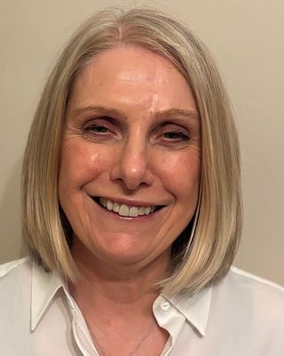 Photo of Amanda Brady, Counsellor, MA, MBACP