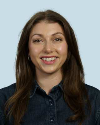 Photo of Quinn Konarska, Marriage & Family Therapist, MA, LMFT