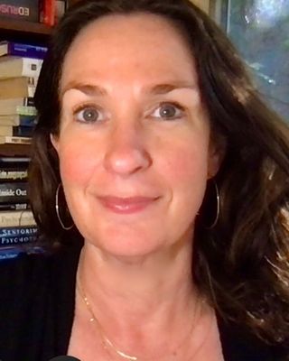 Photo of Christine Winston, Clinical Social Work/Therapist, LCSW-S