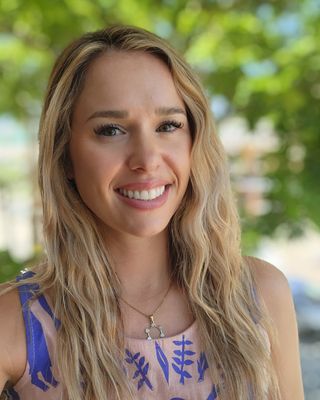 Photo of Erica Simanonok - Erica Simanonok │ Anxiety Therapist, Clinical Social Work/Therapist, MA, LCSW, PPSC