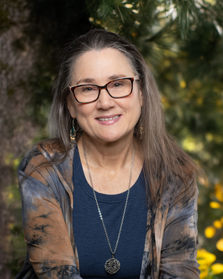 Photo of Kristen Kathleen Butler, Clinical Social Work/Therapist, LICSW, GMHS