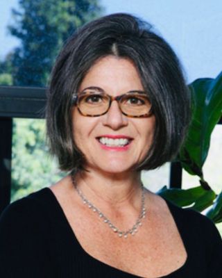 Photo of Nicole Flowers, Psychologist in Los Angeles, CA