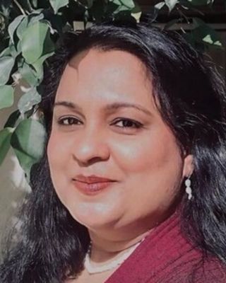 Photo of Parul Bakshi, Psychiatric Nurse Practitioner