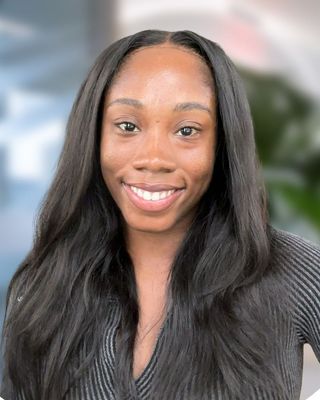 Photo of Kenisha Moore, LCSW, Clinical Social Work/Therapist