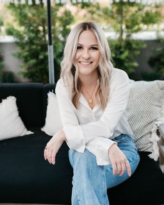 Photo of Stephanie Scott, Marriage & Family Therapist, MA