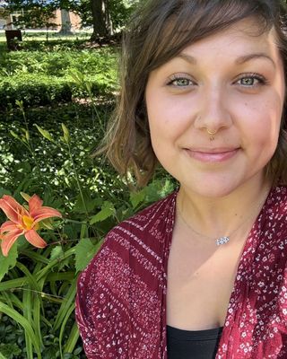 Photo of Lily Price, Clinical Social Work/Therapist, LLMSW
