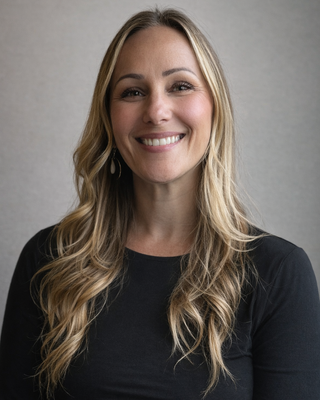 Photo of Raenna Fisher, Marriage & Family Therapist, MA, LMFT