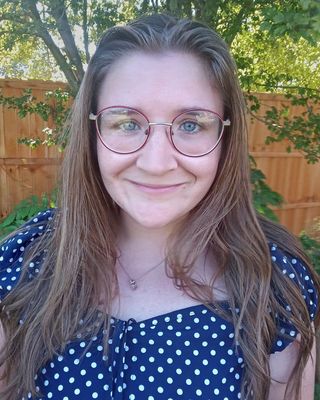 Photo of Louise Haddow, Counsellor in Cheltenham, England