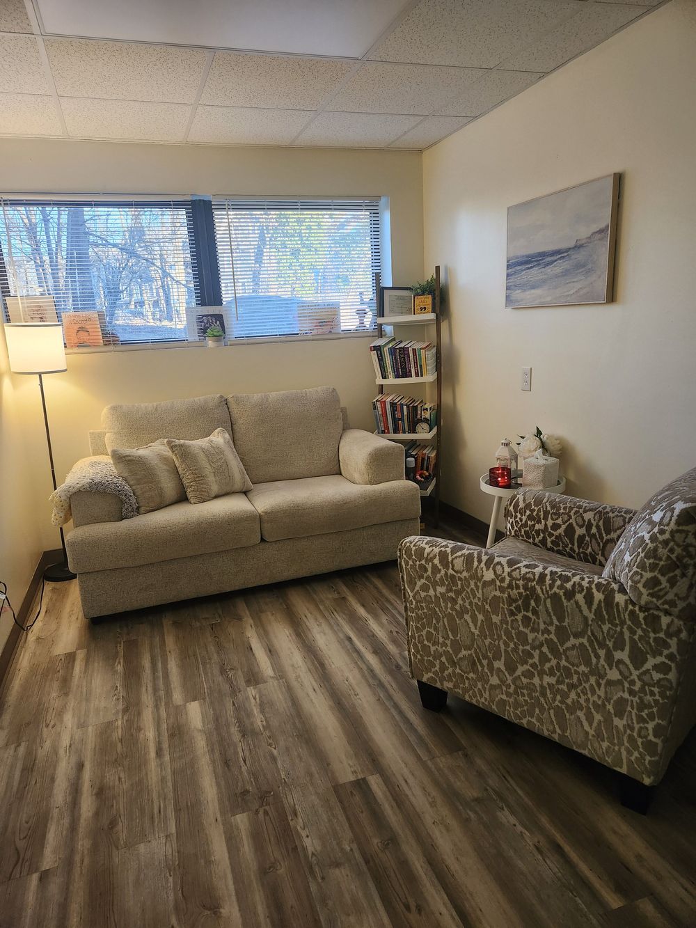 Comfortable space to relax during your threaputic journey. 