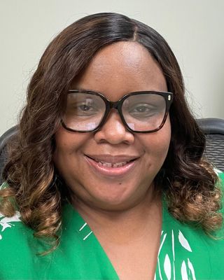 Photo of Tritresher Sizer, Psychiatric Nurse Practitioner, PMHNP