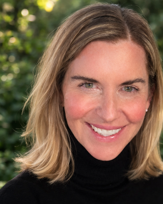 Photo of Elizabeth Skirbe, Marriage & Family Therapist Associate, AMFT