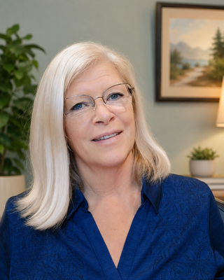 Photo of Angela J Tefft, Psychiatric Nurse Practitioner, DNP, PMHNP, FNP-C