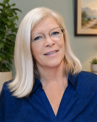 Photo of Angela J Tefft, Psychiatric Nurse Practitioner, DNP, PMHNP, FNP-C