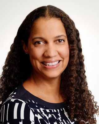 Photo of Anna Eaton, Psychotherapist, MA, MBACP