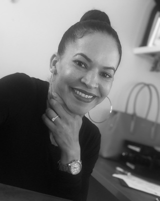 Photo of Mignolia Placencia, Counselor in Watchung, NJ