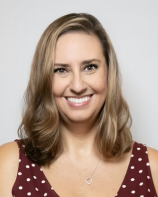 Photo of Chari' McMahon, Clinical Social Work/Therapist, LCSW
