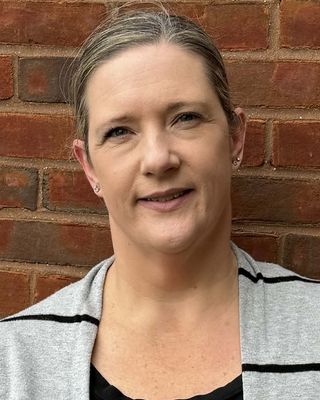 Photo of Shannon McLean - Support for Grief & Loss - Shannon, Registered Psychotherapist (Qualifying)