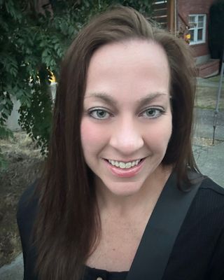 Photo of Lindsay Denker, Psychologist, PsyD, LADC