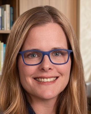 Photo of Lisa Kiser, Marriage & Family Therapist, LMFT