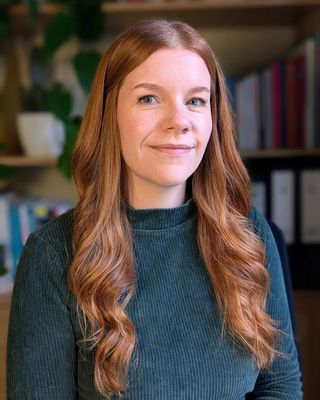 Photo of Dr Meg Macmillan, Psychologist, PsychD, HCPC - Clin. Psych.