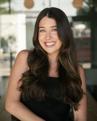 Photo of Alexia Alvarado, LPC Candidate, LPC