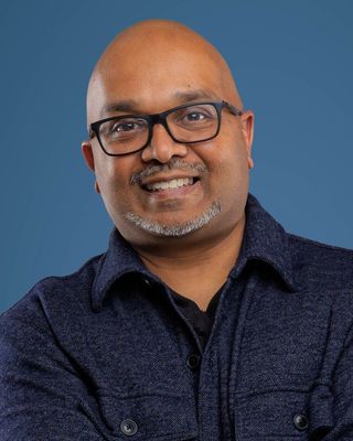 Photo of Ray Aziz, Registered Social Worker, MSW, RSW