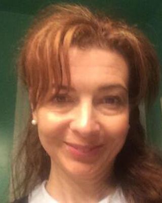 Photo of Lynne Szewczyk, Licensed Professional Counselor